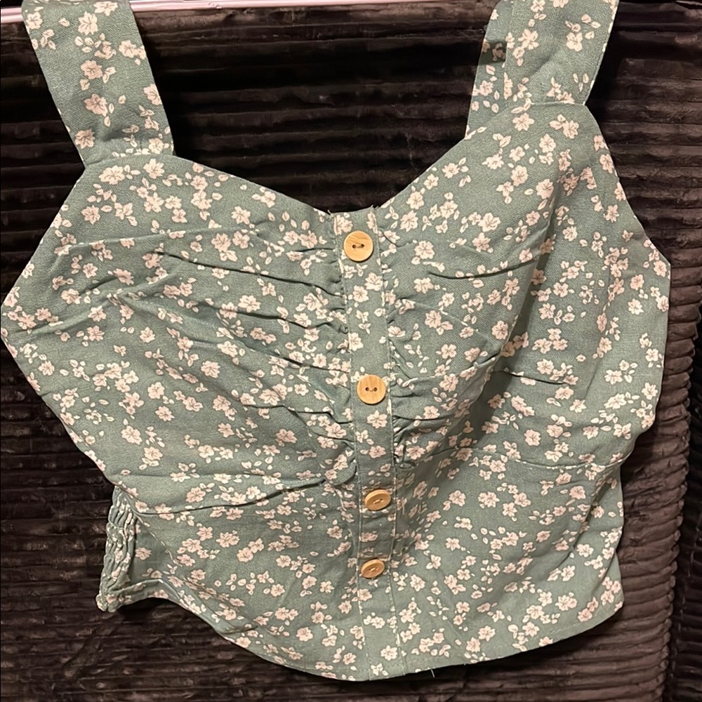Floral Green Button-Up Top